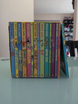 Roald Dahl Collection 15 Fantastic Stories Box Set (Pre-owned)