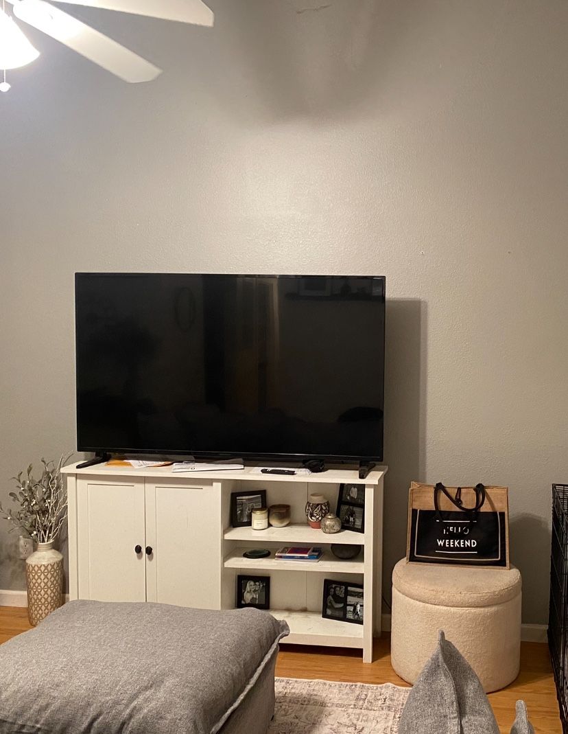 White TV Console With Shelves And Cabinet