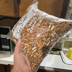 Shelled Pecans, 4 Pound Bags 