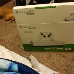 Xbox One S1tb