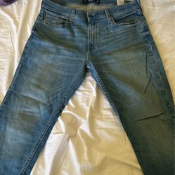 Hollister Slim Straight Jeans