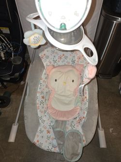 Like New Baby Girl Swing 