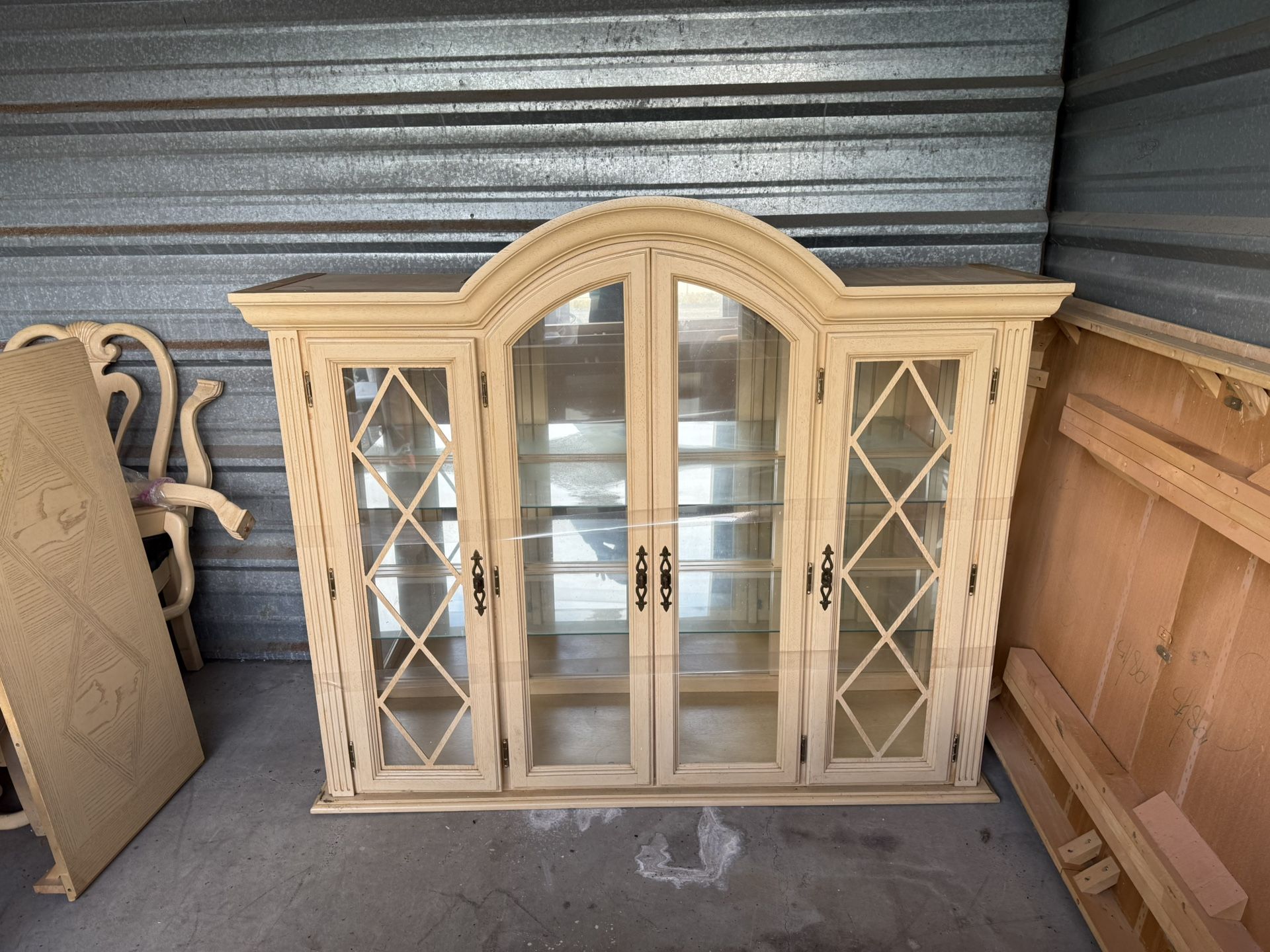 China Cabinet With Table And 8 Chairs For Sale