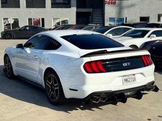 2019 Ford Mustang