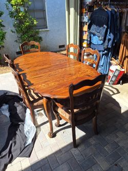COMEDOR MESA CON 6 SILLAS DINING TABLE WITH 6 CHAIRS