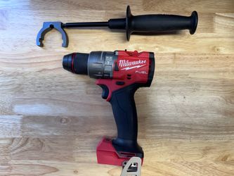 MILWAUKEE 2904-20 M18 FUEL 1/2" HAMMER DRILL/DRIVER