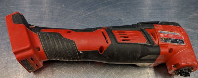 Milwaukee 2626-20 Multi-Tool