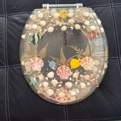 Novelty Fish Tank Toilet Seat 🐠