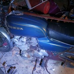 Honda Motorcycles For Sale, 6 Bikes, 3 Complete 3 Parts Bikr