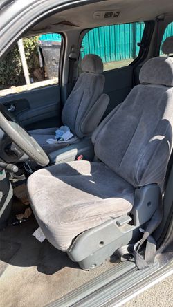 2002 Nissan Quest