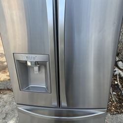 REFRIGERATOR KENMORE 36” Counter Depth 