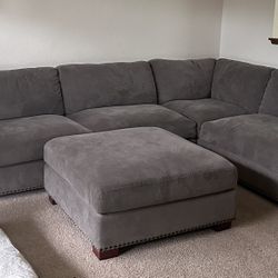 Sectional Sofa