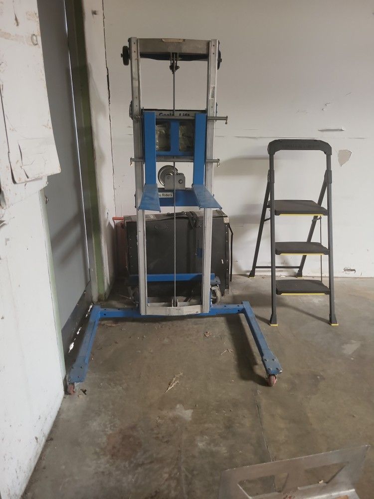 Genie Lift