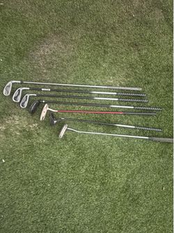 The whole golf set for $25