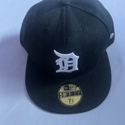 New Era Hat 7 5/8
