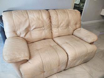 Sofa Pequeno Reclinable