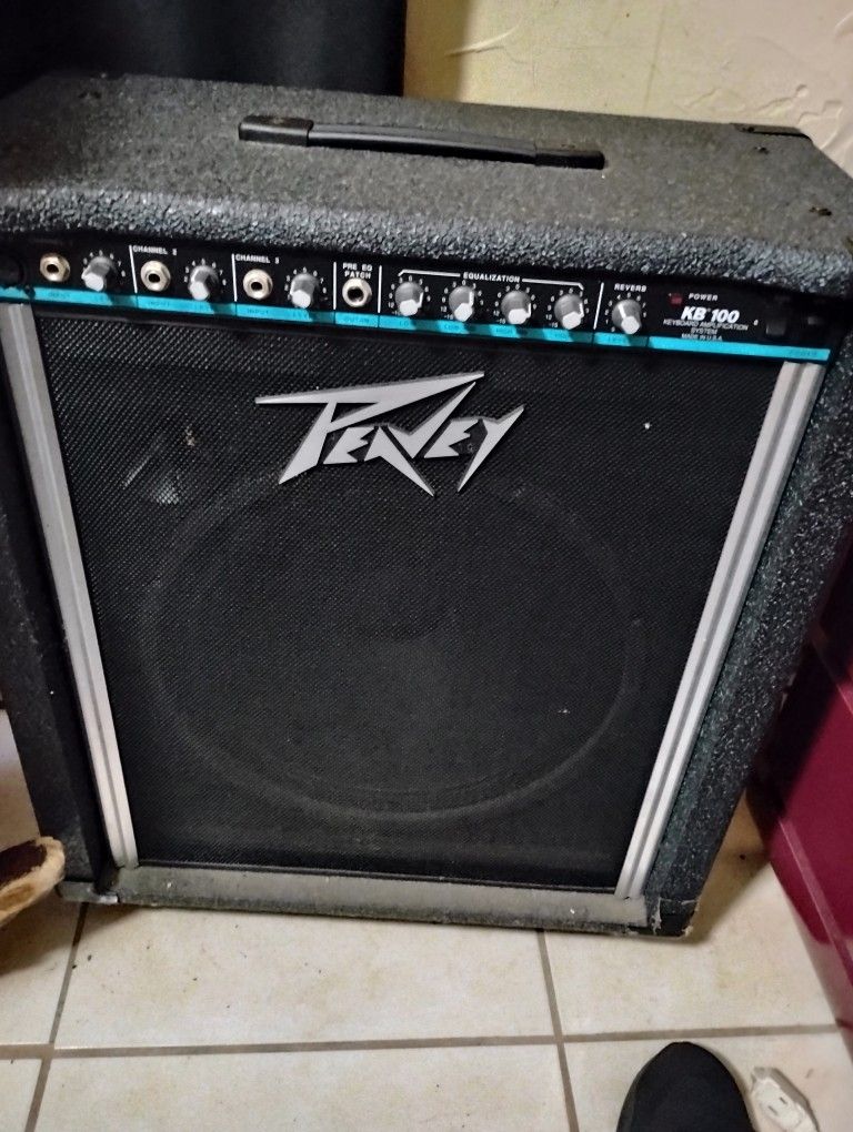 Peavey Kb100  Keyboard Amplifier 