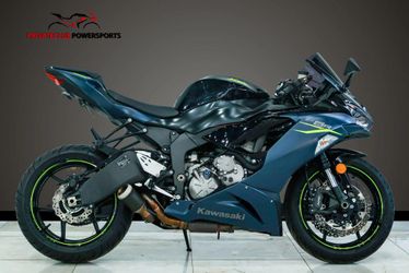 2023 Kawasaki Ninja ZX-6R