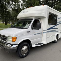 2004 Gulfstream Yellowstone Cruiser Class B