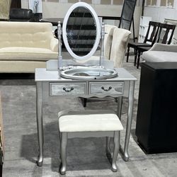 Vintage-Style Oval Swivel Tabletop Mirror