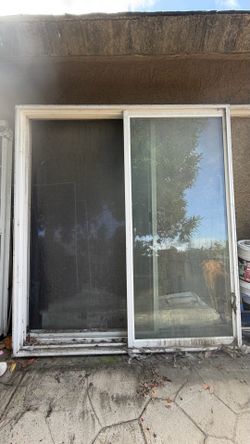 Sliding door
