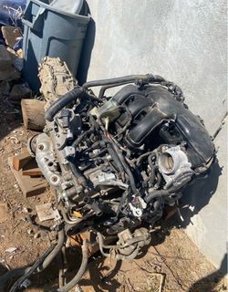 Toyota 4 Runner motor and transmission