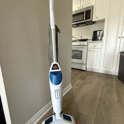BISSELL Steam Mop 1940A PowerFresh Floor Steam Cleaner for Hard Wood & Tile