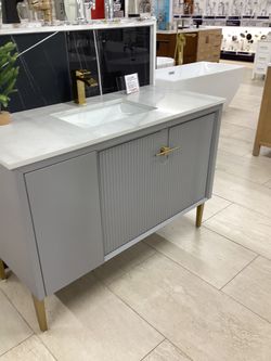 48” Bathroom Vanity Cabinet New Solid Wood Fully Assembled Softclose Drawers Quartz Top Sink Attached Ready For Pick Up Today