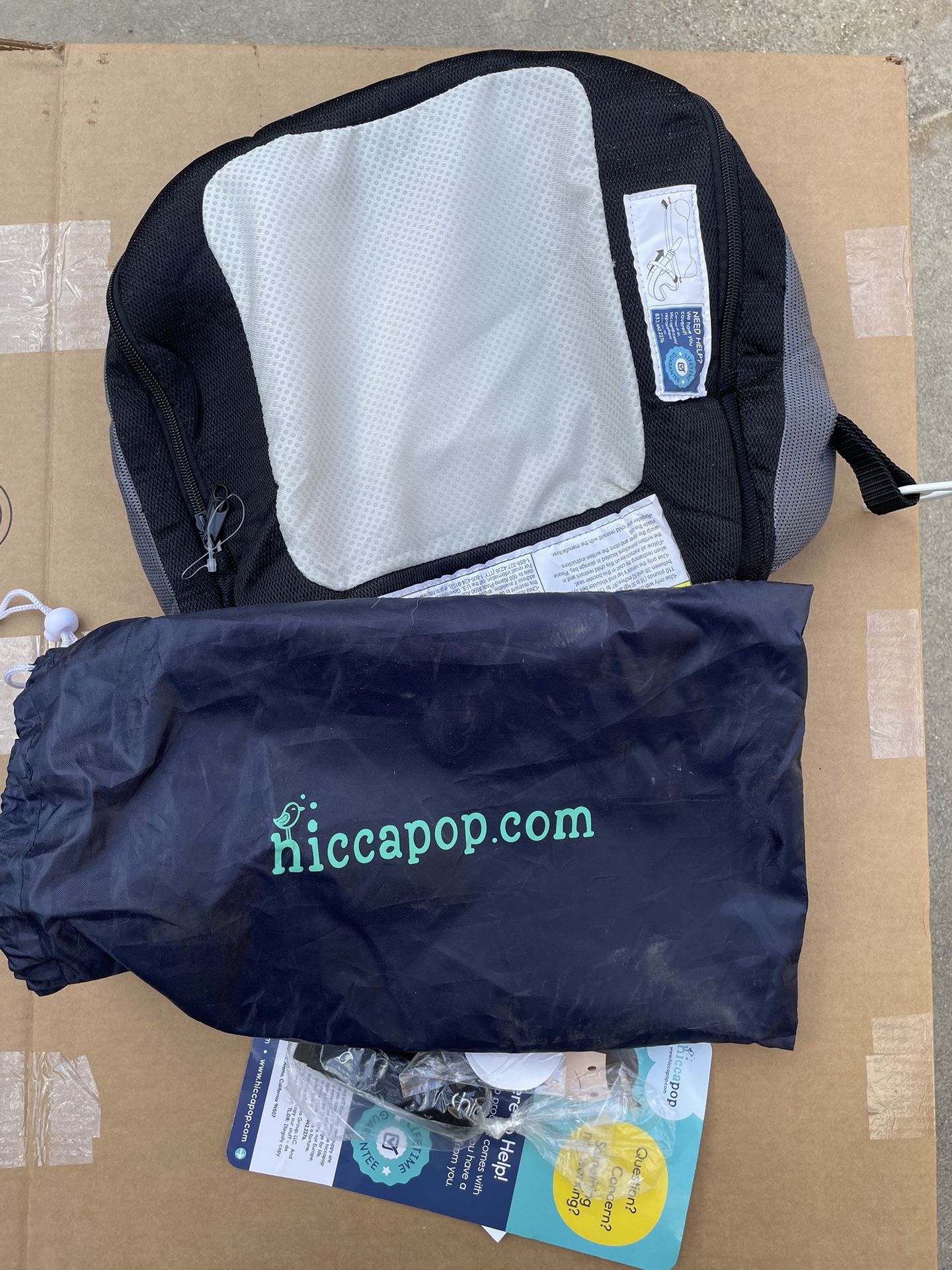 Hiccapop Travel Inflatable Booster Seat