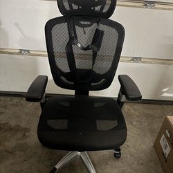Hyken Chair office chair