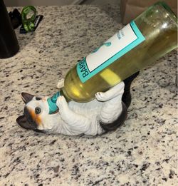Cat bottle wine holder