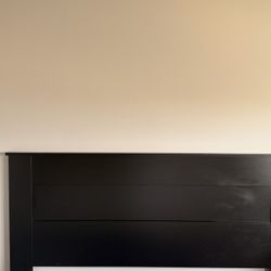 Kingsize Black Wood Headboard 