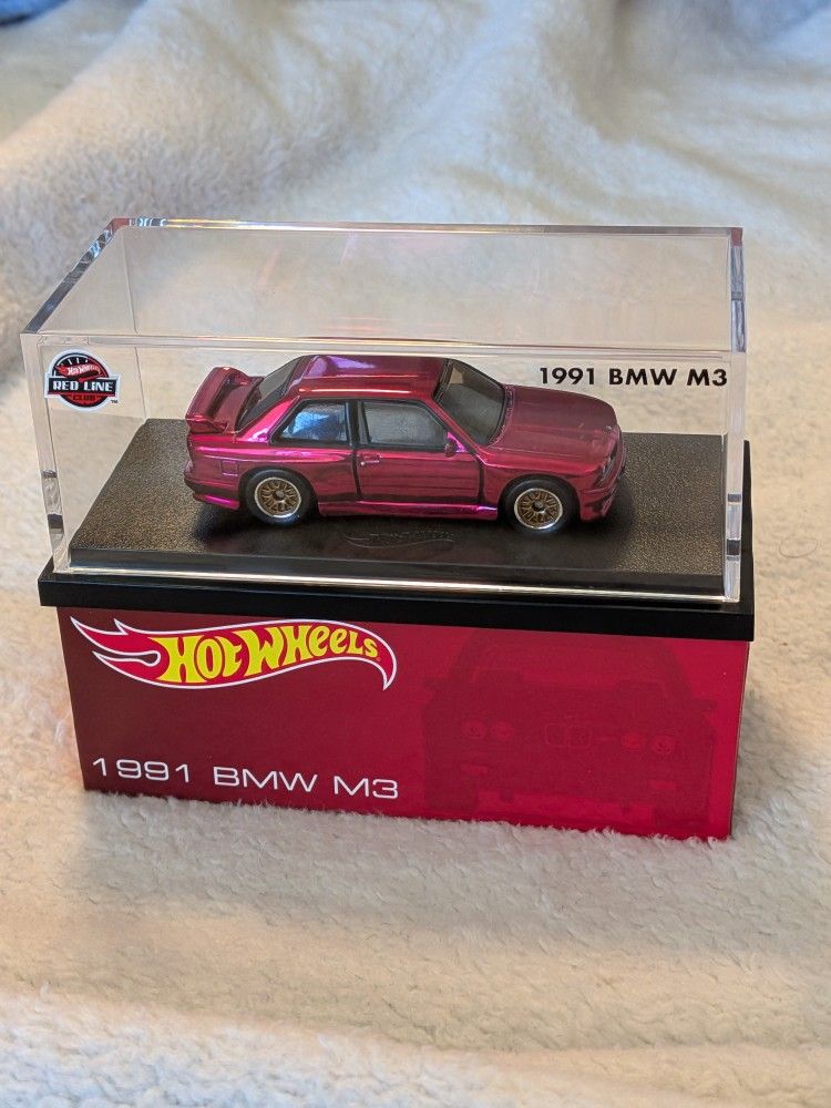 Hot Wheels (HNL25) RLC 1991 BMW M3 - Spectraflame Red