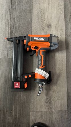 Rigid 18 ga narrow crown staple gun
