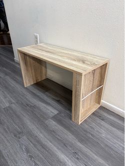 Small desk