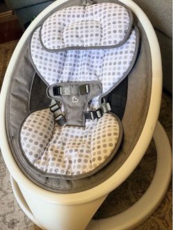 Munchkin Bluetooth swing