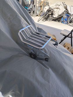Harley-Davidson Brand Quick Release Luggage Rack Brand New Never Used Please Go For $250 On Up $50 Still Have A Deal