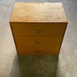 24" Wood Dresser