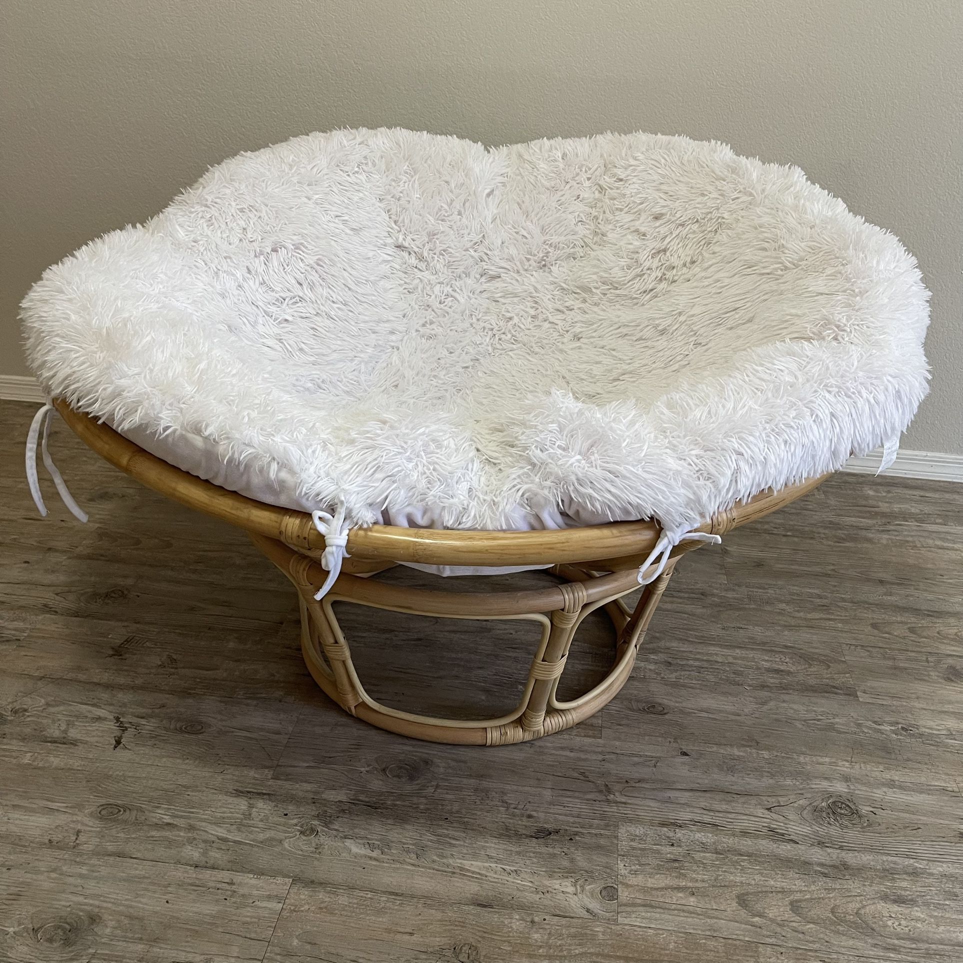 Papasan Chair