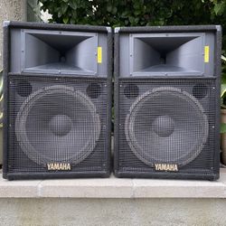 YAMAHA SPEAKERS 