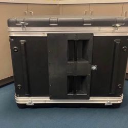 SKB Plastic Rack Case - Great for Musical Equipment and DJ’s