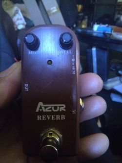 Azor reverb pedal