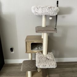 Catry Modern Minimalistic Cat Tree 55” Large 5 Level