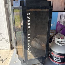 Indoor growing tank - Phototron 3000SX Make offer and I’ll accept