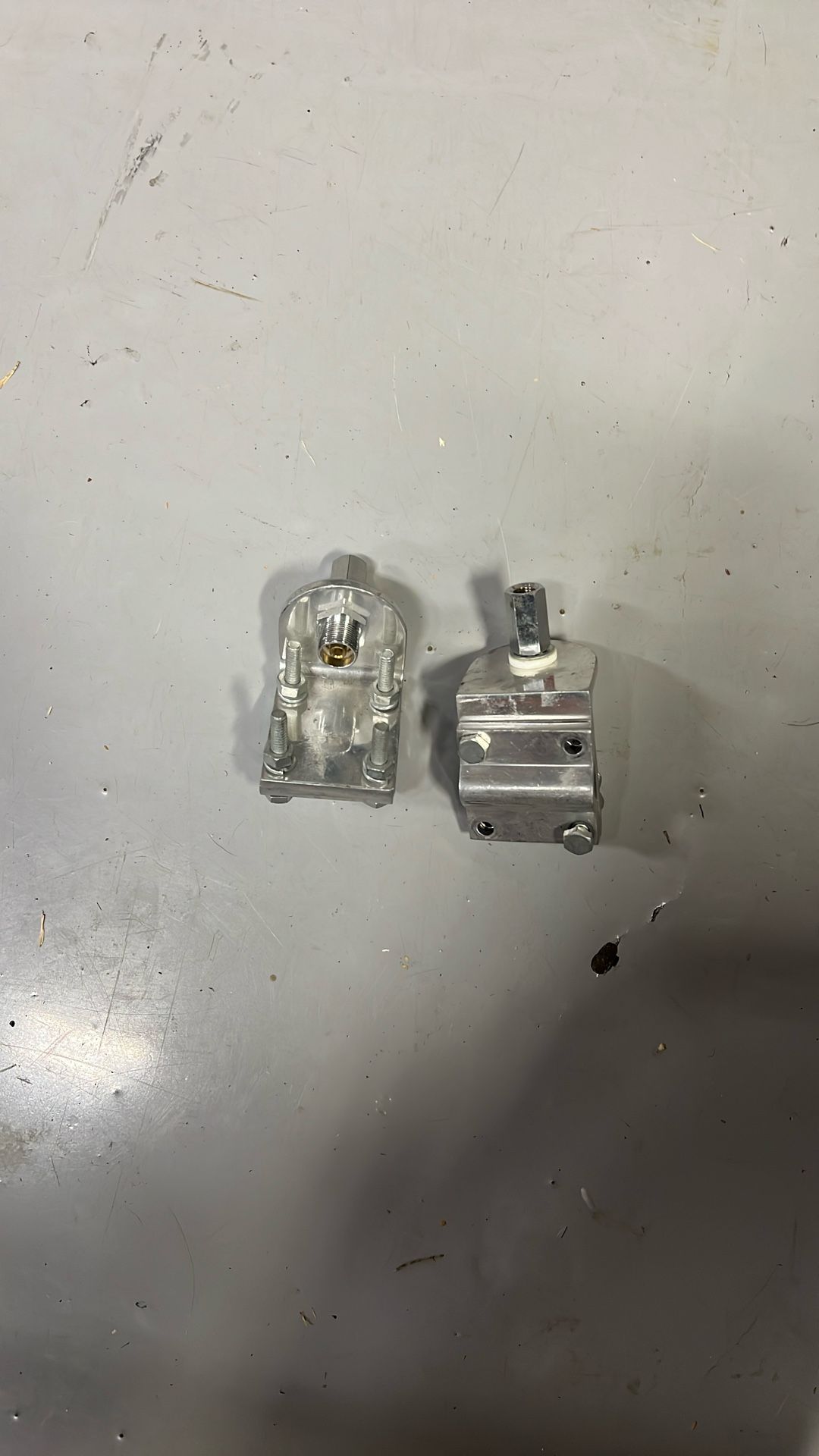 CB Radio Antenna Mounts And Cable