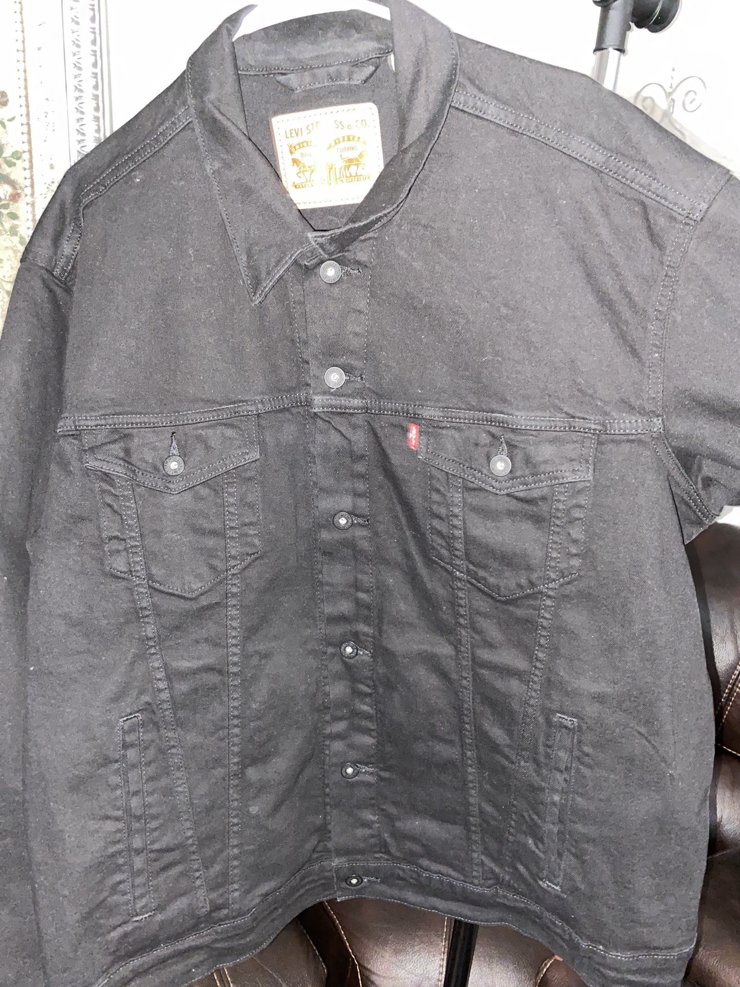 LEVIS JEAN JACKET (2XL)