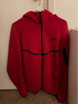 Nike Tech size medium