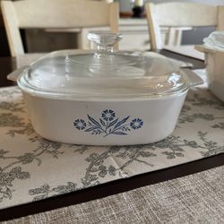 CorningWare Blue Cornflower 2 quart with Lid