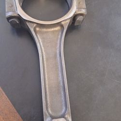 Late 5.7 350 Chevrolet  Connecting  Rod See Pics. Good Used Condition  35th Ave And McDowell Phx 