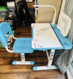 Kids Adjusted Table Set